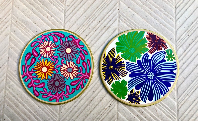 Spanish vintage 70s groovy trivets, photo 1 of 10