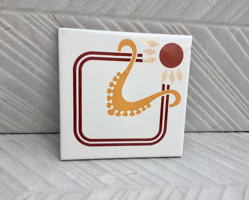 Spanish vintage tiles from the 70s – Brown + mustard yellow, photo 9 of 9