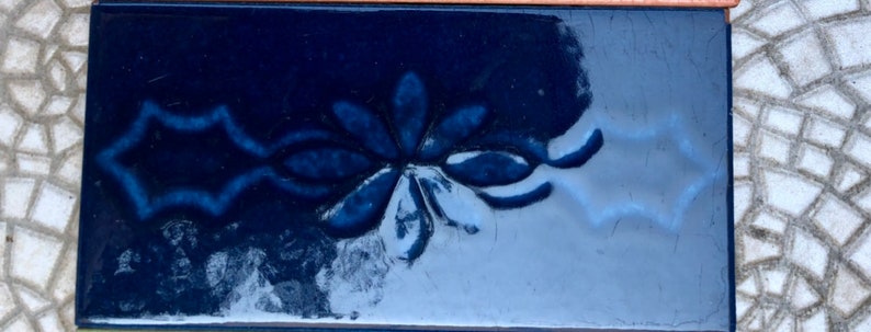 12 vintage blue + white mid century original Spanish tiles, photo 10 of 10