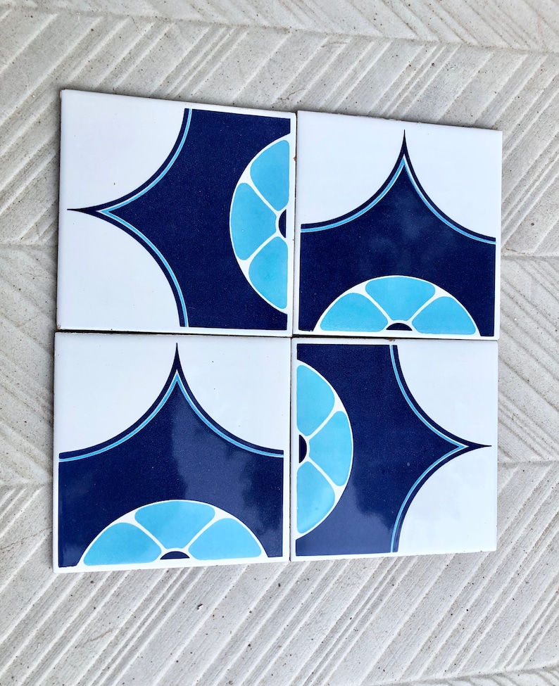 Blue tiles – Retro salvaged original 70s tiles — set of 4, photo 3 of 10