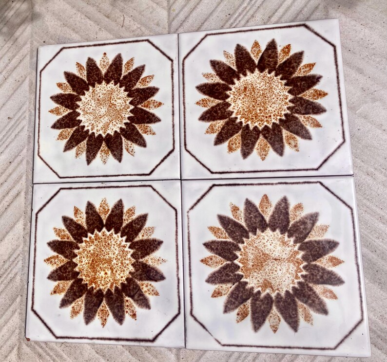 Original 70s retro tiles – 4 pcs Brown, cream, Fat Lava sunflower tiles, photo 10 of 10