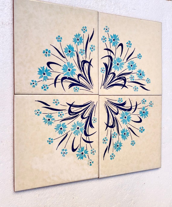 4 Spanish 70s blue and cream tiles – Flower power, romantic Fat Lava
