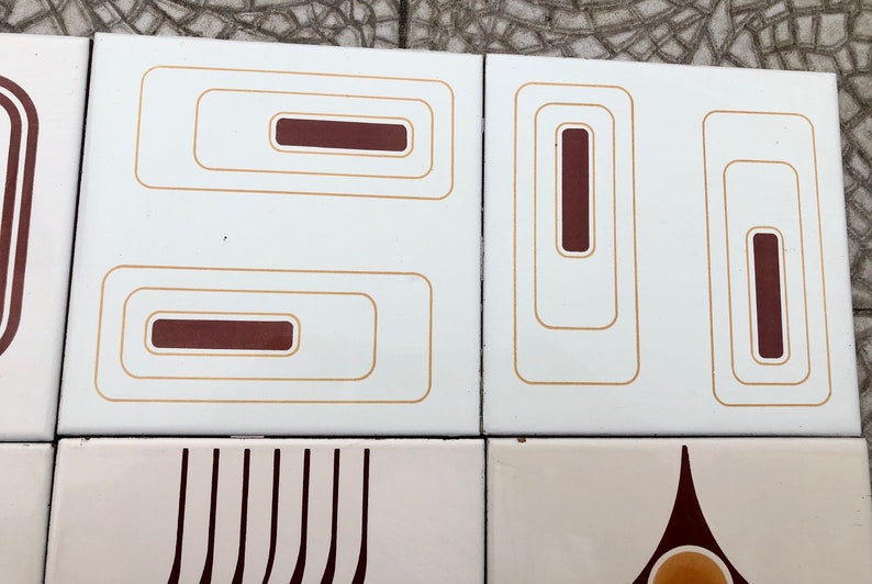 12 Spanish vintage tiles from the 60s - 70s, photo 9 of 10