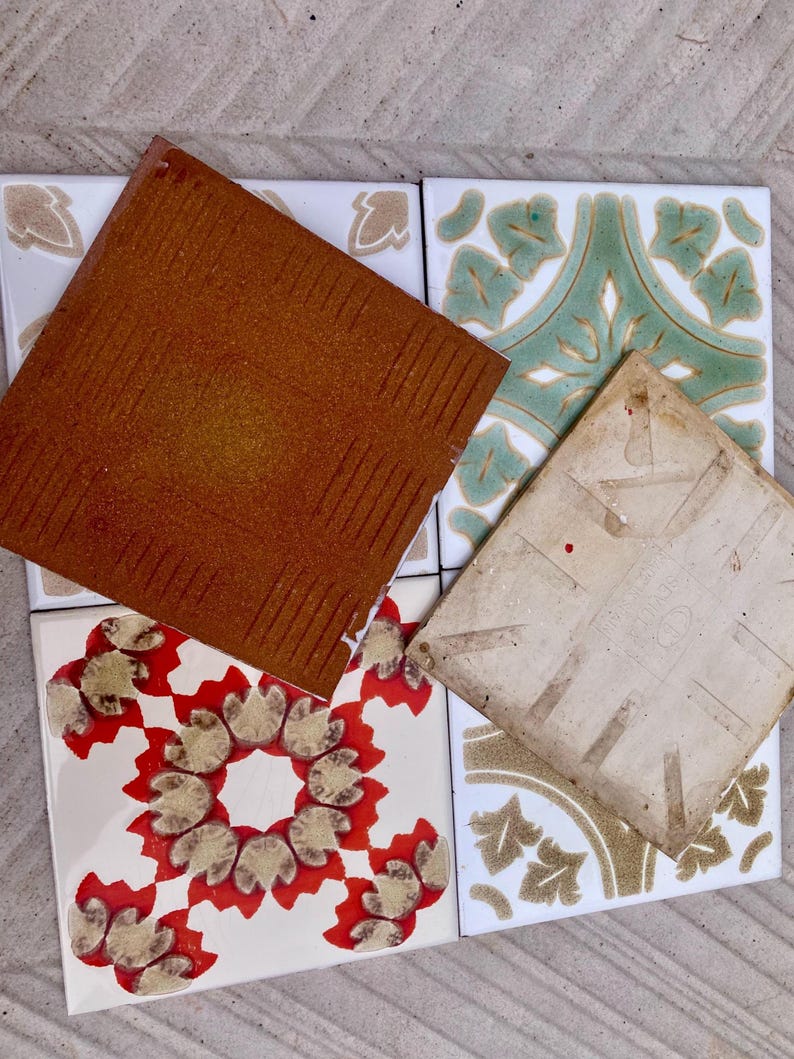 Spanish vintage brutalist 70s tiles — set of 6, photo 5 of 10