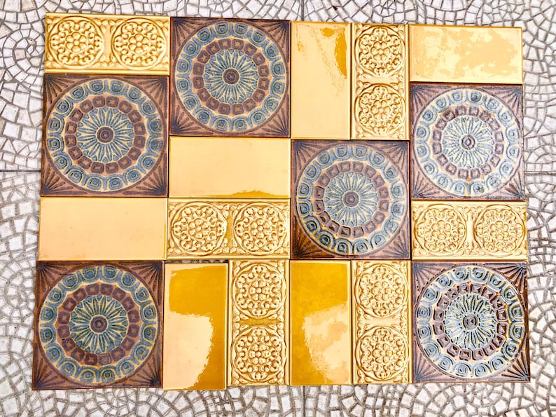 Brutalist style border tiles from Spain — set of 12, photo 9 of 9