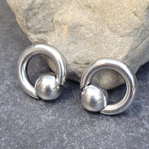 Dilatadores de oreja con forma de herradura, de acero quirúrgico 316L, con resorte y cuentas cautivas, de 00 g a 8 g, grandes, estirados y pesados, CBR