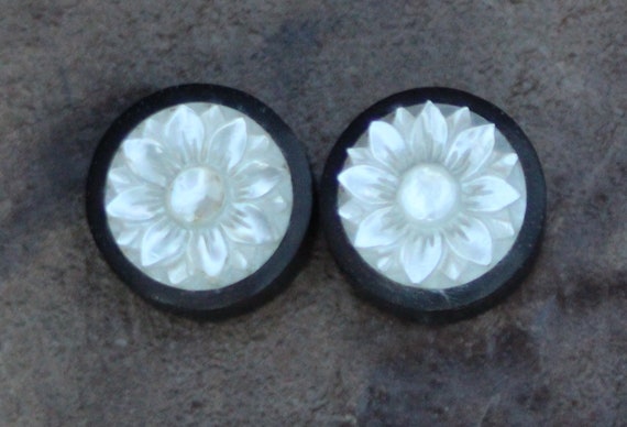Sold as a Pair Organic Sono wood with Mother of Pearl Lotus Plug 7/8 