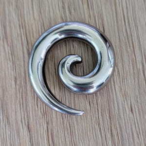 Spiral Septum Ring Silber Stahl 0g 2g 4g 6g 8g 10g 12g 0 2 4 6 8 10 Gauge Aufhänger Dehnung Taper Swirl Curly Single einzigartig Männer Frauen