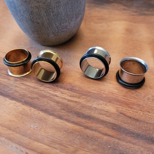Kit d'étirement des oreilles, 2 paires de jauges de tunnels en acier chirurgical à fusée unique or argent 10 g 8 g 6 g 4 g 2 g 0 g 00 g 1/2 9/16 5/8 3/4 7/8 1 pouce bouchons