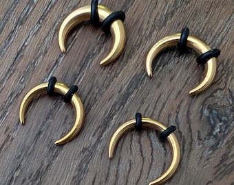 Juego de 4 pinzas de acero dorado para dilatación del tabique nasal, dilatadores de orejas, calibres de herradura de 00 g, 0 g, 1 g, 2 g, 4 g, 6 g, 8 g, 10 g, 12 g y 14 g, para hombres.