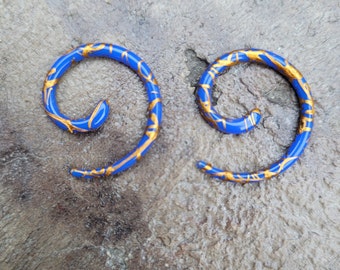 Pair Blue Gold 14g 12g 10g 8g 6g Acrylic Spirals Pinchers Ear Plugs Tapers Horseshoes Gauges 14 12 10 8 6 gauge earrings