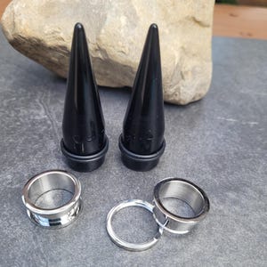 Pair Black Tapers and Surgical Steel Screw On Tunnels Ear Stretching Kit gauges 1g 0g 9mm 00g 7/16 1/2 9/16 5/8 3/4 7/8 1 inch double flare