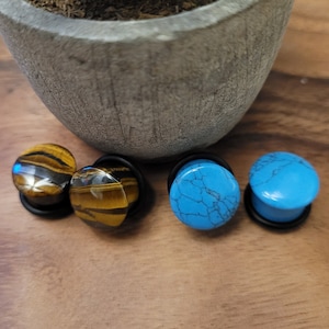 2 Pairs Turquoise and Tiger Eye Organic Stone Plugs Set Single Flare Ear Gauges 5/8 9/16 1/2 inch 00g 0g 2g 4g 6g men women unique blue opal