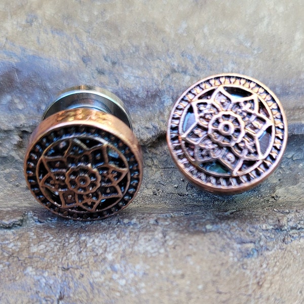 Pair of 0g or 2g Steel Bronze Celtic Flower Screw Fit Surgical Steel Tunnels Ear Plugs Gauges 6mm 8mm