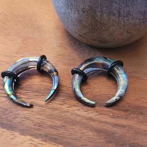 Pair Abalone Shell Pinchers Horseshoes Ear Plugs Tunnels Septum Tapers Gauges 00g 0g 2g 4g 6g 8g