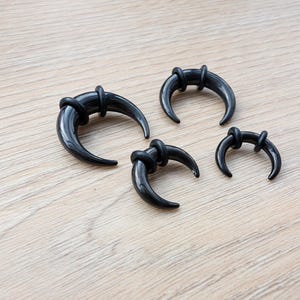 Set of 8g 10g 12g 14g Black Steel Pinchers for Septum Stretching Kit Ears Buffalo Tapers Horseshoe Gauges Gauging 3mm 2.4mm 2m 1.6mm image 5
