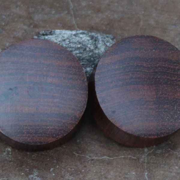 Pair of Organic Wood Hand Carved Ear Plugs Gauges 3/4 7/8 24mm 28mm 30mm
