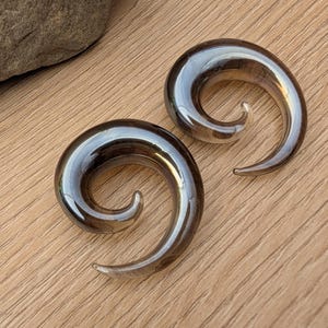 Pair 9/16&quot; 14mm Brown Gray Glass Spiral Gauges for Ears Organic Plugs Earring Hangers Stretched Piercing Jewelry natural boho neutral earthy