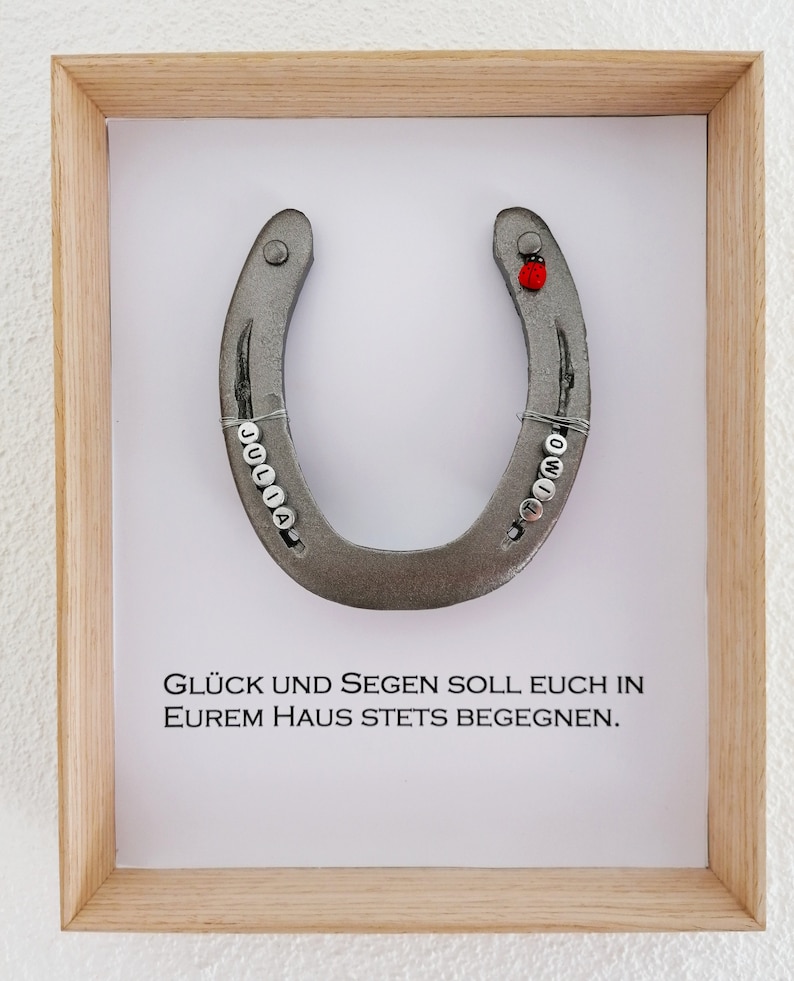 Hufeisen im Bilderrahmen: A Lucky Charm to Draw!