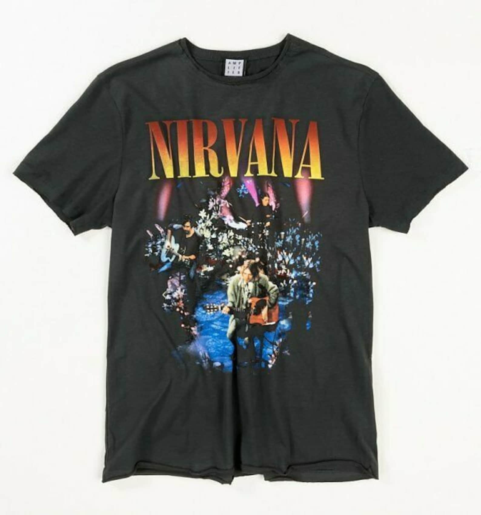 Nirvana mtv unplugged. Футболка Нирвана MTV. Nirvana MTV Unplugged футболка. Нирвана мерч. Футболка Nirvana 90 годов.