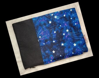 Leuchtet im Dunkeln! personalisierbares BIO Körnerkissen mit Name & Inlett, 24 x 17 cm, Kirschkernkissen, Wärmekissen, Sterne, Stars