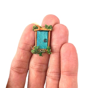 Dollhouse miniature 1:6 scale fairy door, tiny fairy door, tiny fairy garden, mini fairy door, dollhouse miniatures, tiny door, fairy garden