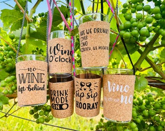 Weinglashalter inkl. Becher aus Kork Weinfest / Glashalter zum Umhängen to go