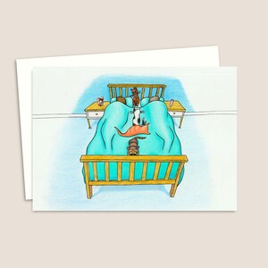 Niedliche Katzen Grußkarte - Handgezeichnete Illustration von gemütlichen Katzen auf dem Bett - Ideal für Katzeneltern - Leere Innenseite für Ihre eigene Nachricht