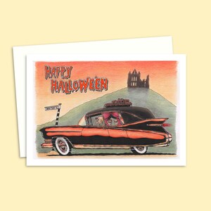 Divertente biglietto d'auguri con illustrazione originale di una gita in famiglia con uno scheletro, ideale per compleanni o Halloween, interno vuoto.