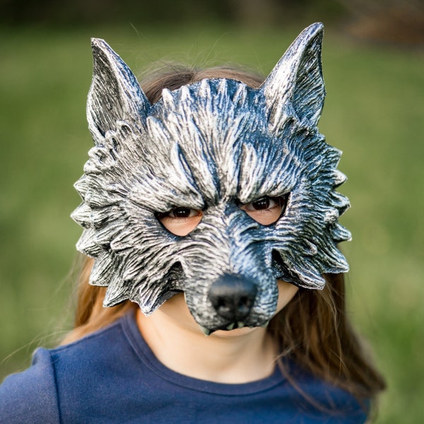 Rubberized werewolf mask for kids, werewolf costume, kids dressup, kids wolf costume, wolf cape, wolf halloween costume