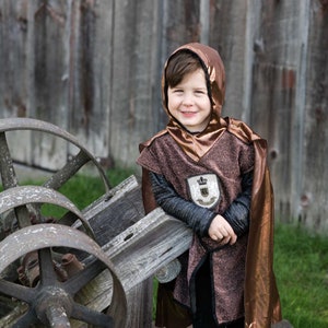 Brilliant Copper Knight Tunic with Cape, Kids Knight Costume, Knight Tunic Set, Gold and Silver, pretend play dressup, kids dressup