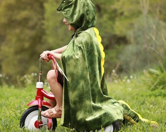 Dinosaur cape for toddler T-Rex dress up costume , pretend play dressup, kids dressup, Dino cape for T-Rex fairytale adventure cape dress up