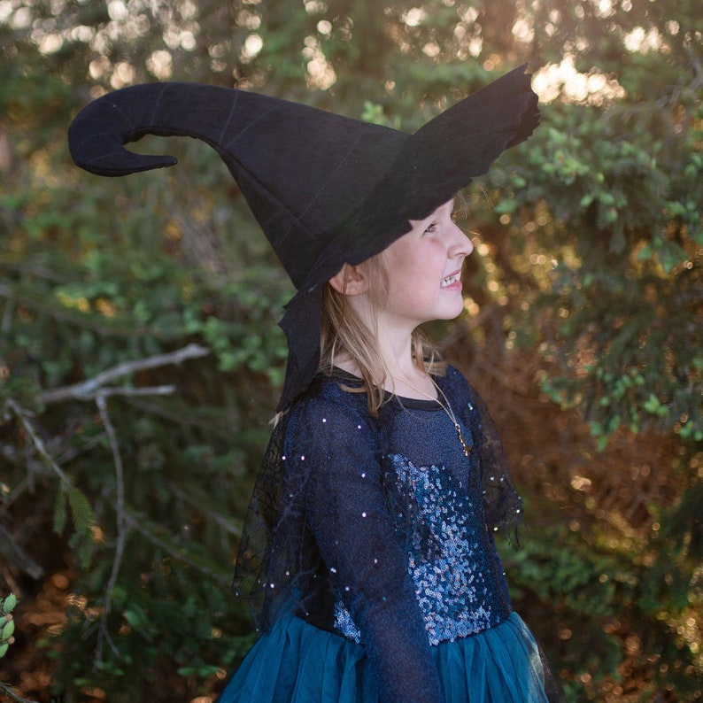 Kids witch hat, witch costume, witch hat for kids, kids halloween costume image 3