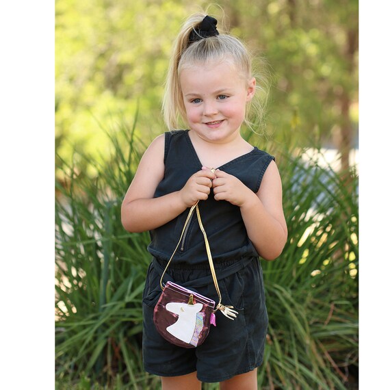 Black purses for kids hotsell