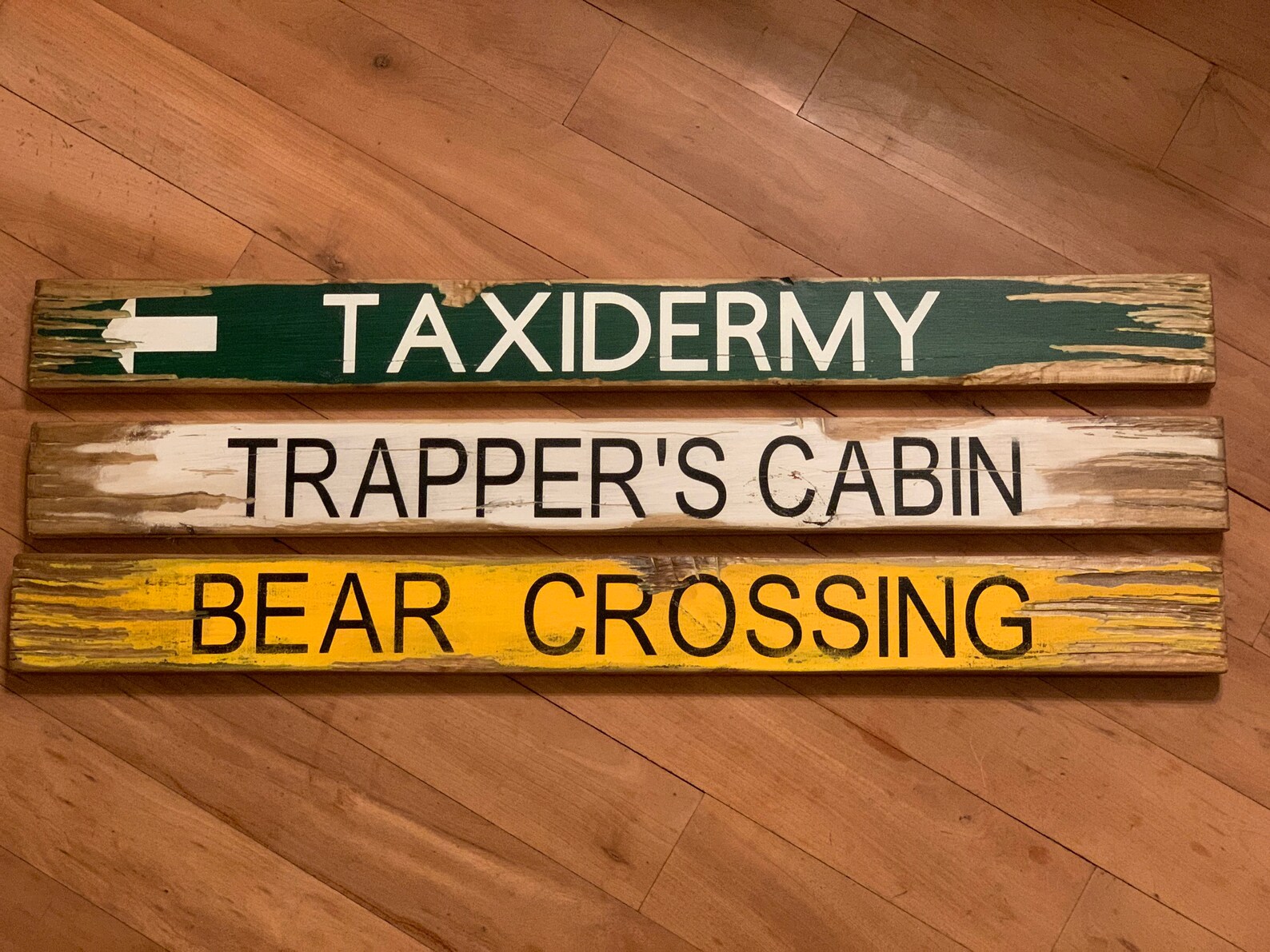 Trappers Cabin Rustic, Distressed Sign. Etsy