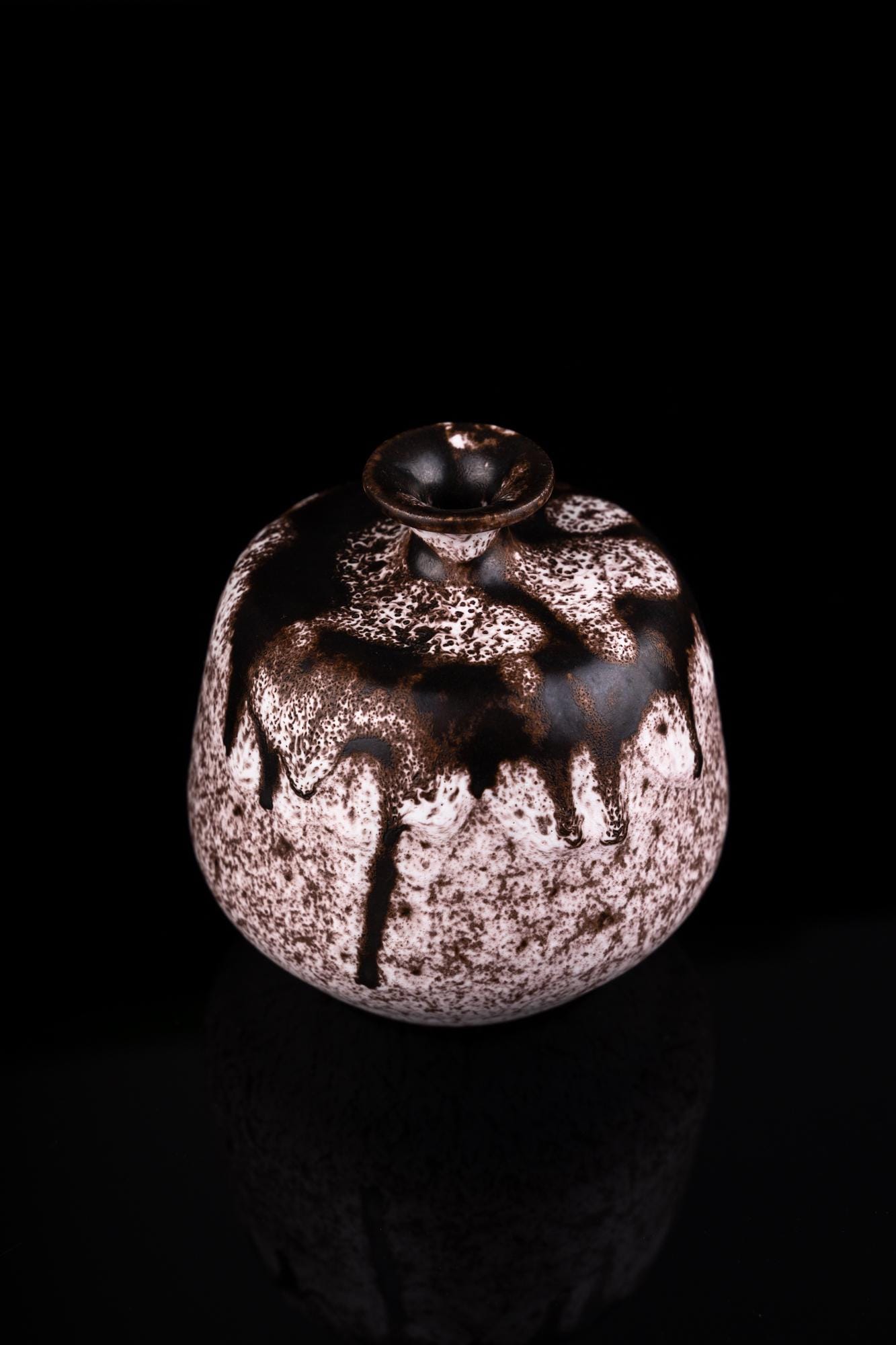 独70年代　KTU Unterstab Fatlava 名窯 スタジオ陶器 独70年代 KTU Unterstab Fatlava 名窯 スタジオ陶器