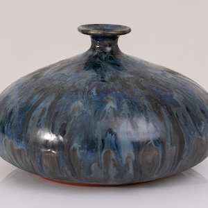 Vintage studio pottery signed blue black glossy 50s Mid Century PF1303