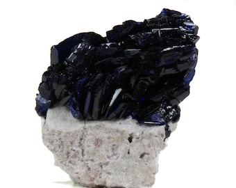 AZURITE -- Mineral Specimen -- Milpillas Mine, Sonora, Mexico