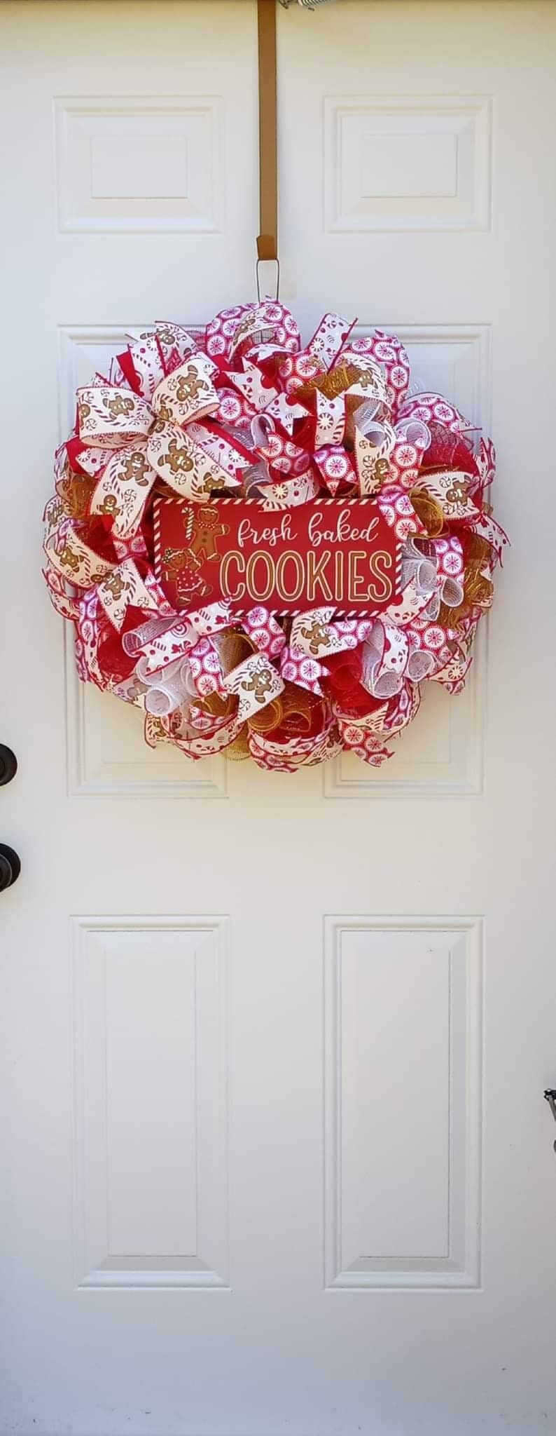 Christmas Wreath for Front Door, Gingerbread Wreaths, Gingerbread Door