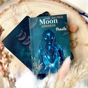 The Sacred Moon Goddess Oracle Deck ™  (40 Large cards Matte finish) + Velvet pouch & Guidebook