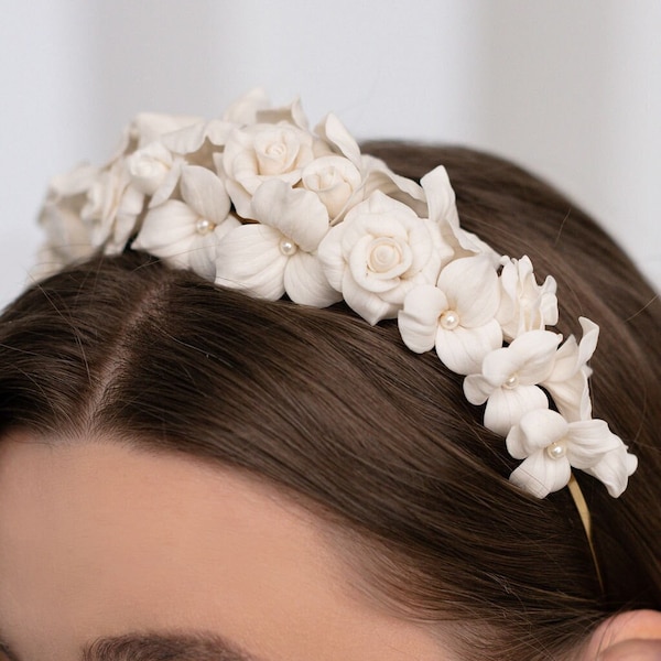 Bridal headband ceramic roses flowers. Clay white roses and flower gold tiara, porcelain bridal flower crown, gold bridal headband
