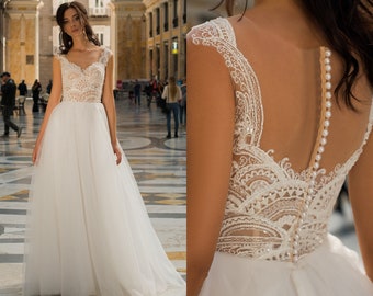 Wedding dress 60% sale Size 3XS. Corset bridal dress and light skirt, V-neck bridal gown, elopement a-line dress Bianka