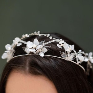 Floral Bridal Headband, Wedding Tiara with Rhinestones, Resin Flowers Gold Silver Wedding Hair Accessory, Gold Bridal Crown G207