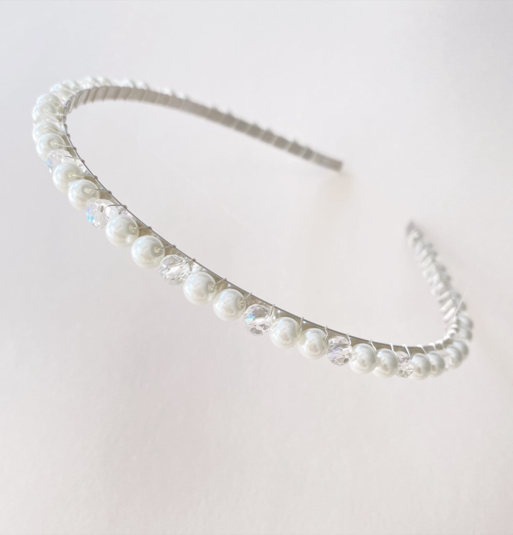 Sinalty Strass-Stirnband Silber – Dünn, Mit Kristallen & Perlen, Für Hochzeit & Festliche Anlässe