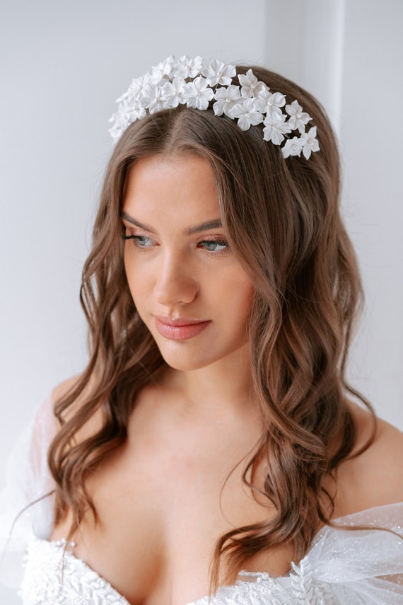 Wedding Floral Tiara Hear Band, Pearl Tiara, Hair Band in  display picture 3