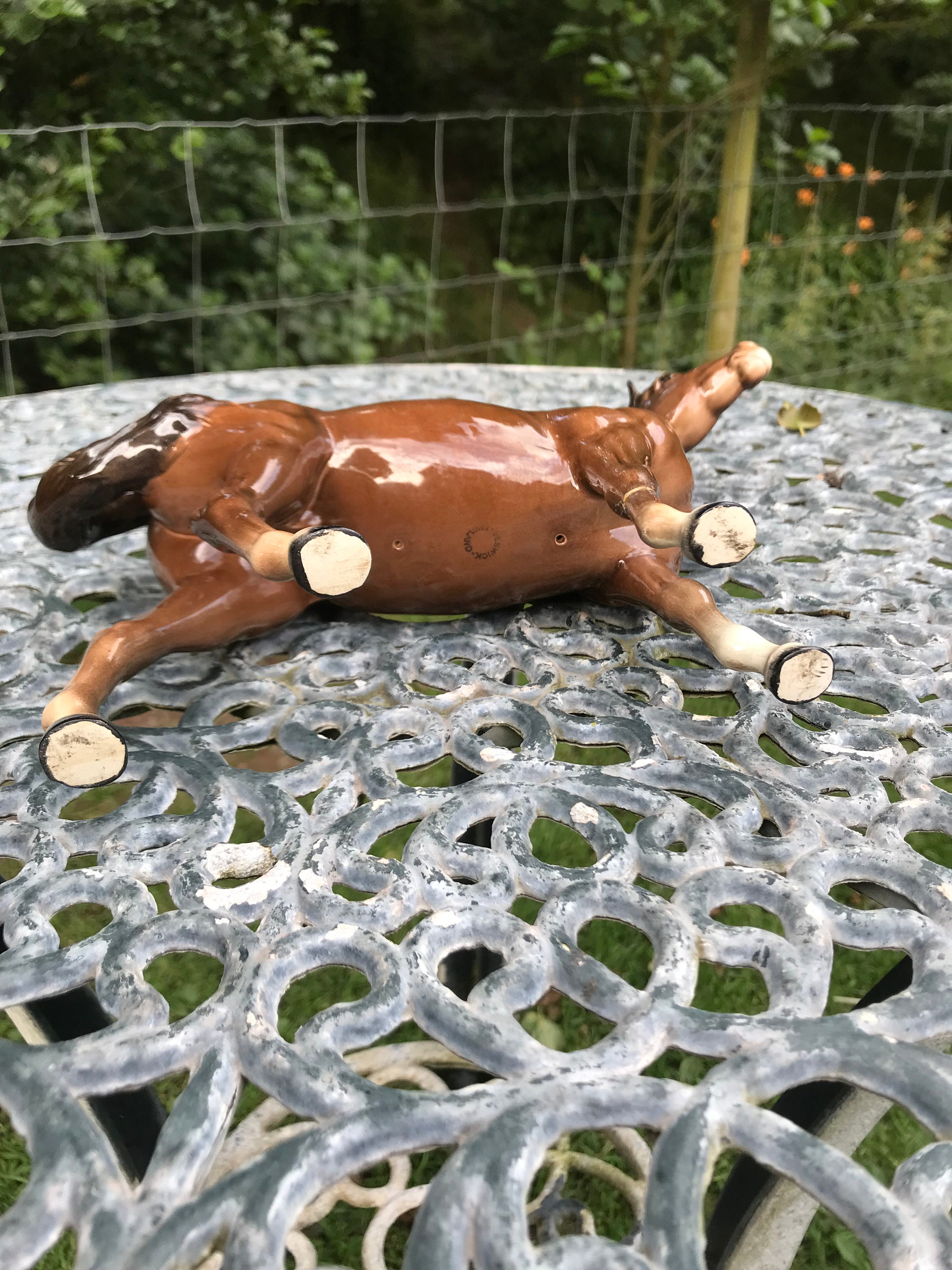 Beswick Swish Tail Horse( Two Holes )early 1st Version Model