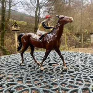 Beswick Zeldzaam Renpaard en Jockey (Walking Renpaard) Model 1037 van Arthur Gredington, 1957-?
