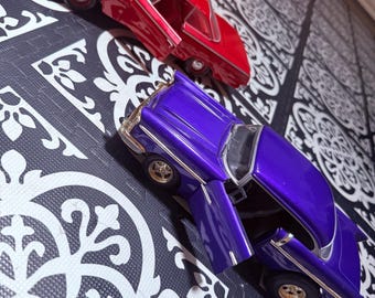 2 1:18 Scale Chevy Vehicles