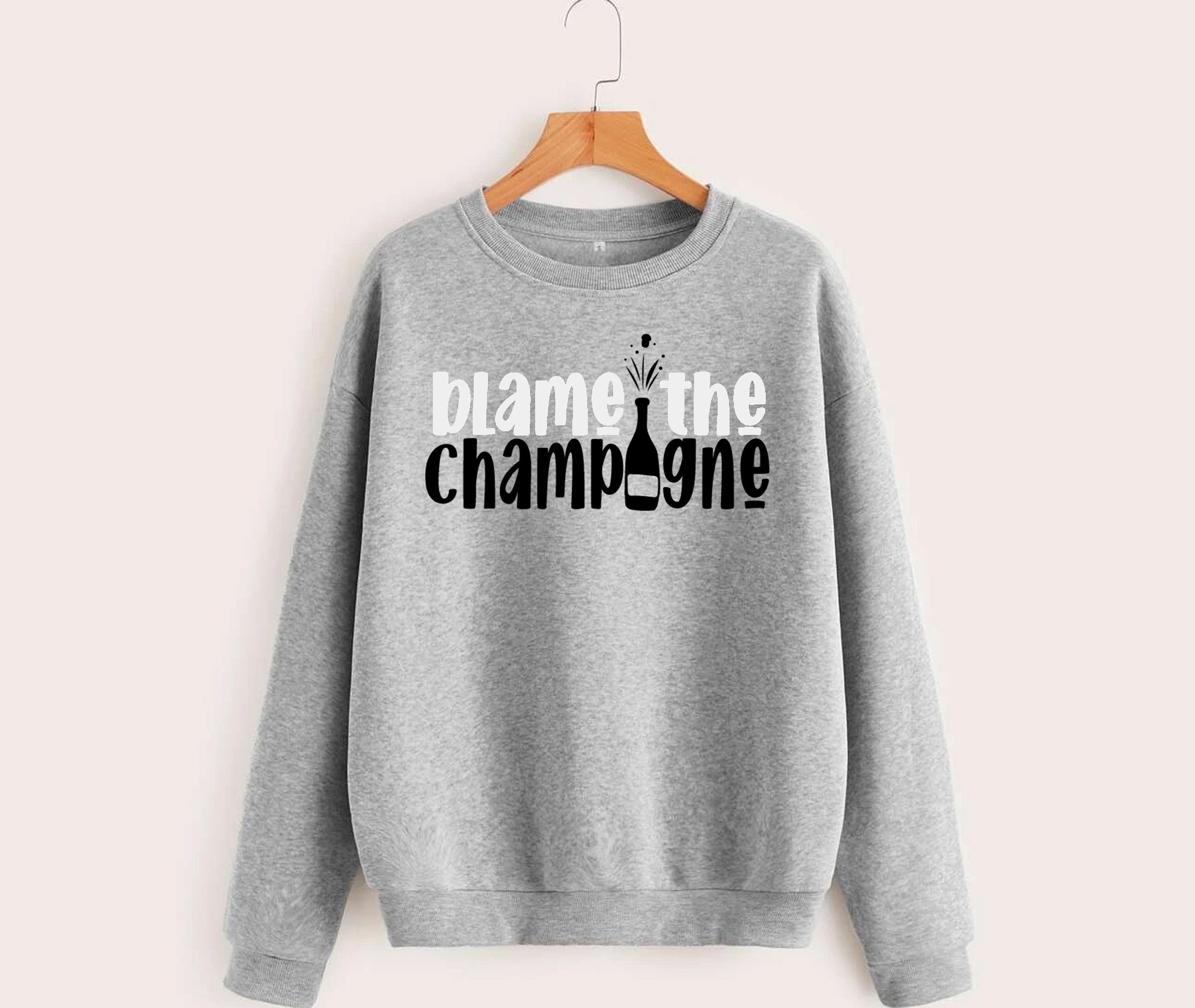Sweatshirt Femme Eve - Le Mythe Legend - Cadeau Personnalisé Prénom Eve, Col Rond Manches Longues, Idée Cadeau Originale