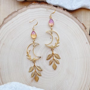 Lune de Coco | Boucles d'oreilles orange pêche quartz vigne à feuilles lune nature déesse magique hippie céleste boho sorcière terreux